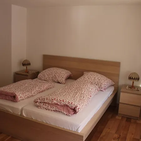 Silberdistel, Saastalstrasse 178 ساس-غروند