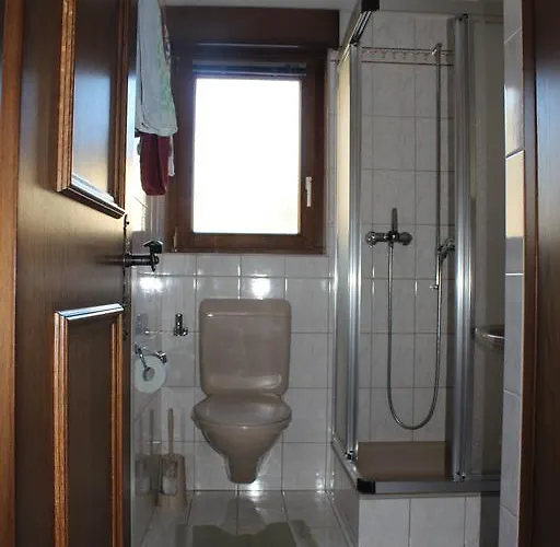 Silberdistel, Saastalstrasse 178 *