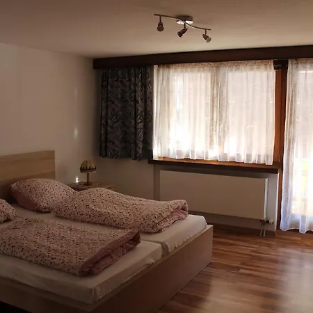 Silberdistel, Saastalstrasse 178 * Saas-Grund